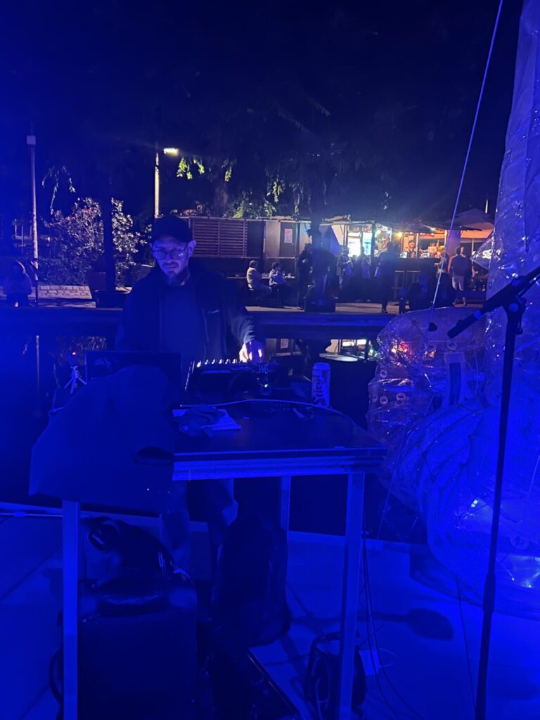 Live electroacoustic performance Krakenwalzer at OCT.opus 25, Vienna