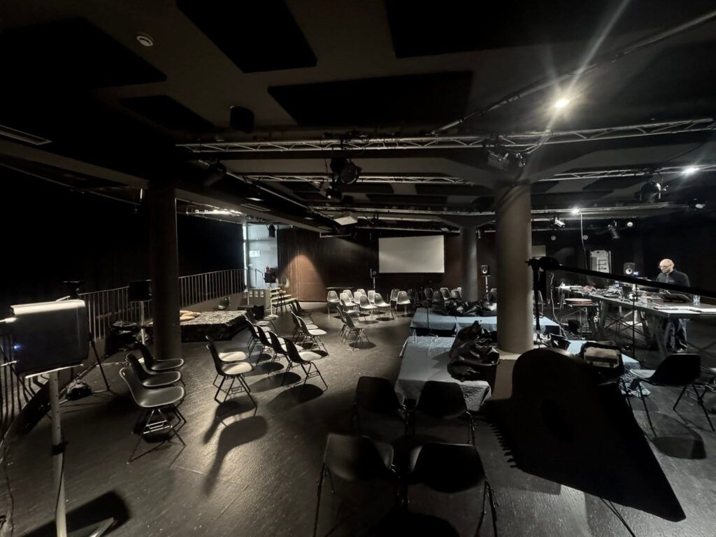 Amok, photo of Kino Šiška Venue, Enrique Mendoza